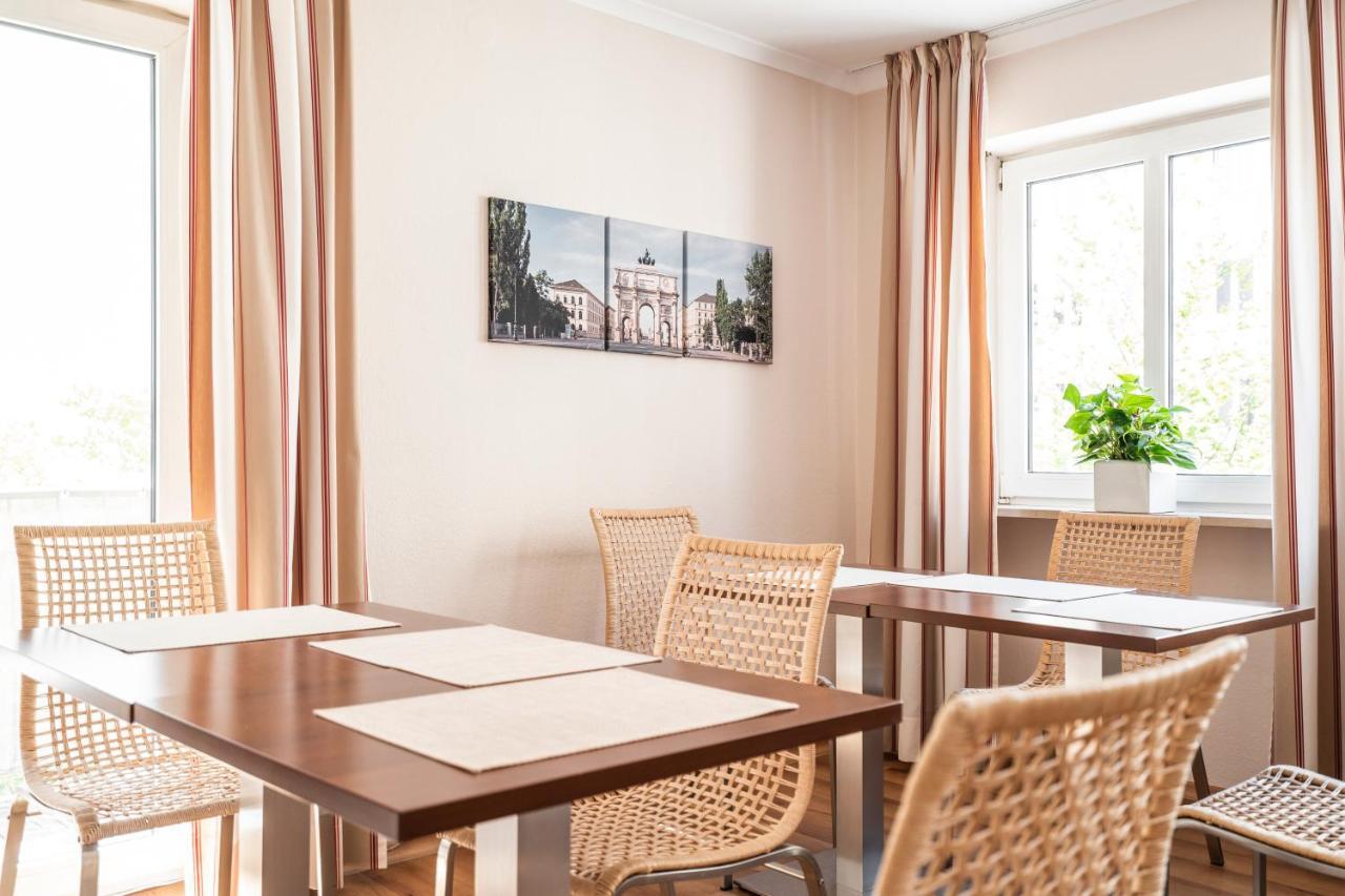 Flatista Boutique - Self Check-in Hotel
